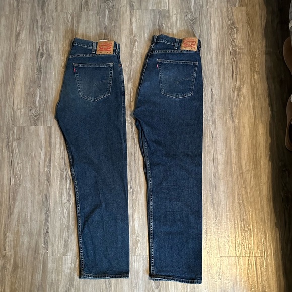 Mens Levi’s 505 Regular Fit Stretch Jeans - Picture 3 of 8